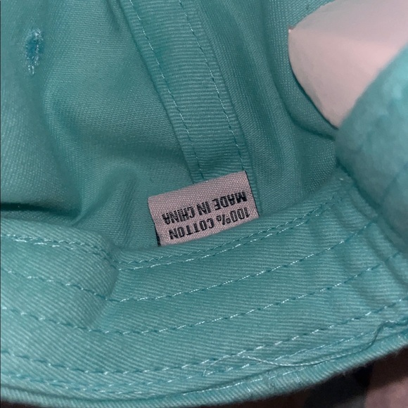 Kitson - Picture 7 of 7